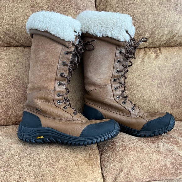 UGG Adirondack winter boots - Picture 3 of 6